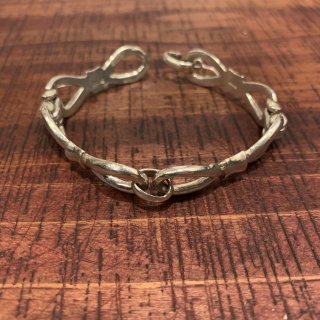 <img class='new_mark_img1' src='https://img.shop-pro.jp/img/new/icons47.gif' style='border:none;display:inline;margin:0px;padding:0px;width:auto;' />VINTAGE SILVERFRENCH VINTAGE SILVER BRACELETơС925