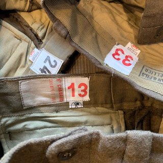<img class='new_mark_img1' src='https://img.shop-pro.jp/img/new/icons47.gif' style='border:none;display:inline;margin:0px;padding:0px;width:auto;' />MILITARY DEADSTOCK  50s FRENCH ARMY WOOL TROUSERS M-52 ǥåɥȥå