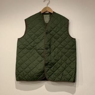 <img class='new_mark_img1' src='https://img.shop-pro.jp/img/new/icons47.gif' style='border:none;display:inline;margin:0px;padding:0px;width:auto;' />MILITARY DEADSTOCKBRITISH ARMY QUILTING VEST ƥ ٥