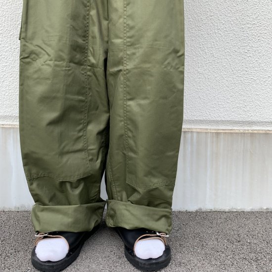 MILITARY DEADSTOCK】 80's CANADIAN ARMY WIND OVER PANTS