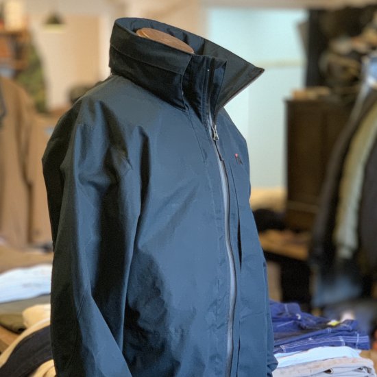 室外 tilak loke ventile ティラックルケベンタイルＬサイズネイビー