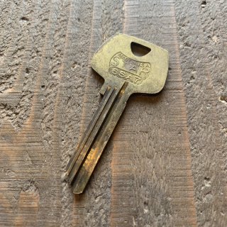 ANTIQUE KEY 50's 