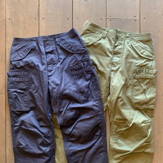<img class='new_mark_img1' src='https://img.shop-pro.jp/img/new/icons47.gif' style='border:none;display:inline;margin:0px;padding:0px;width:auto;' />SASSAFRAS Overgrown Pants 