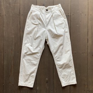 <img class='new_mark_img1' src='https://img.shop-pro.jp/img/new/icons5.gif' style='border:none;display:inline;margin:0px;padding:0px;width:auto;' />【ORDINAY FITS】 WORK TUCK TROUSER 