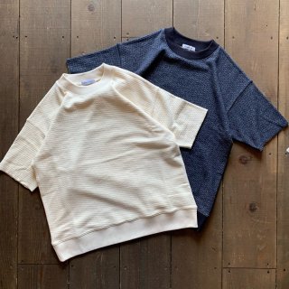 <img class='new_mark_img1' src='https://img.shop-pro.jp/img/new/icons5.gif' style='border:none;display:inline;margin:0px;padding:0px;width:auto;' />【ORDINARY FITS】 BUMP SWEAT SHORT SLEEVE 