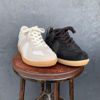 <img class='new_mark_img1' src='https://img.shop-pro.jp/img/new/icons5.gif' style='border:none;display:inline;margin:0px;padding:0px;width:auto;' />【NOVESTA】 GAT ALL LEATHER GERMAN TRAINER 
