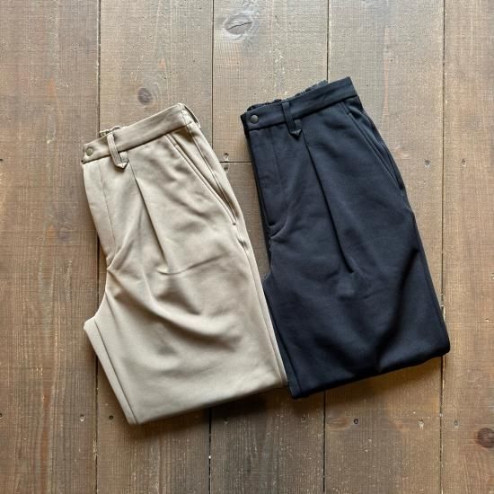 CURLY&Co.】 HEAT PERFORMA TAPERED TROUSERS CURLY&Co.】 HEAT PERFORMA TAPERED TROUSERS