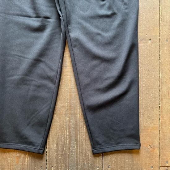 CURLY＆Co.】 HEAT PERFORMA TAPERED TROUSERS 