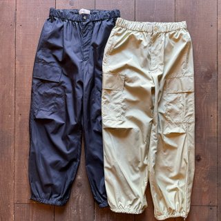 <img class='new_mark_img1' src='https://img.shop-pro.jp/img/new/icons5.gif' style='border:none;display:inline;margin:0px;padding:0px;width:auto;' />【Odour】 Military Pants 