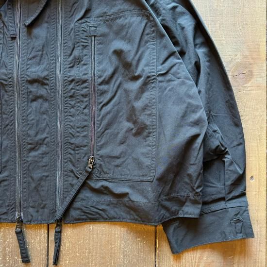 BRU NA BOINNE】 トリスタンジャンパー 