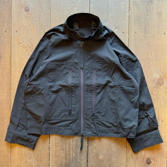 BRU NA BOINNE】 トリスタンジャンパー 