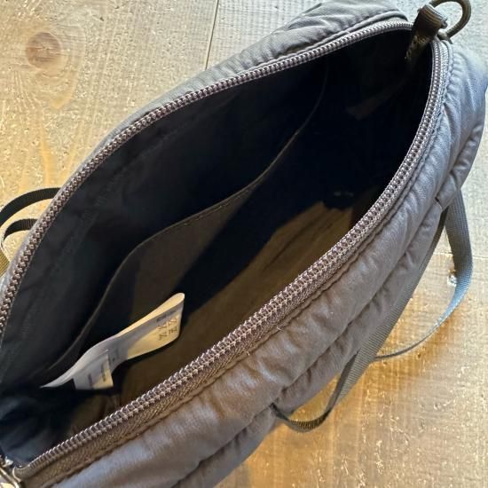 Fresh Service】 QUILTED CUBE BAG_M Fresh Service】 QUILTED CUBE BAG_M