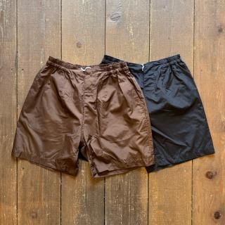 <img class='new_mark_img1' src='https://img.shop-pro.jp/img/new/icons5.gif' style='border:none;display:inline;margin:0px;padding:0px;width:auto;' />KAPTAIN SUNSHINE Trainer Short Pants 