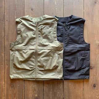 <img class='new_mark_img1' src='https://img.shop-pro.jp/img/new/icons5.gif' style='border:none;display:inline;margin:0px;padding:0px;width:auto;' />Tilak Blade Vest 