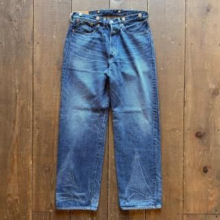 <img class='new_mark_img1' src='https://img.shop-pro.jp/img/new/icons5.gif' style='border:none;display:inline;margin:0px;padding:0px;width:auto;' />KAPTAIN SUNSHINE 1930 Straight Denim Pants 