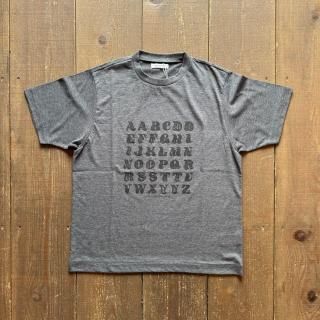 <img class='new_mark_img1' src='https://img.shop-pro.jp/img/new/icons5.gif' style='border:none;display:inline;margin:0px;padding:0px;width:auto;' />ORDINARY FITS Print Tee 