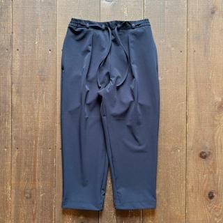 <img class='new_mark_img1' src='https://img.shop-pro.jp/img/new/icons5.gif' style='border:none;display:inline;margin:0px;padding:0px;width:auto;' />CURLYCo. CHARMANT Paper Like Cropped Pants 