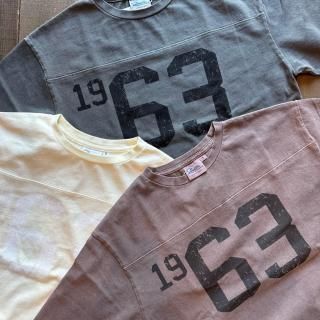 <img class='new_mark_img1' src='https://img.shop-pro.jp/img/new/icons5.gif' style='border:none;display:inline;margin:0px;padding:0px;width:auto;' />Gem Sportswear 1963 Football Tee 3Ÿ