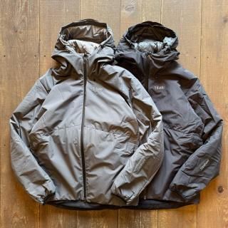 <img class='new_mark_img1' src='https://img.shop-pro.jp/img/new/icons5.gif' style='border:none;display:inline;margin:0px;padding:0px;width:auto;' />Tilak Svalbard Jacket 