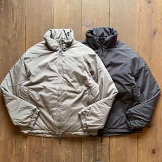 <img class='new_mark_img1' src='https://img.shop-pro.jp/img/new/icons5.gif' style='border:none;display:inline;margin:0px;padding:0px;width:auto;' />KAPTAIN SUNSHINE Poly Nylon Puffer Jacket 