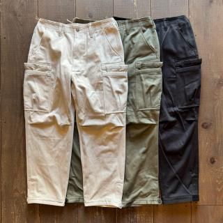 <img class='new_mark_img1' src='https://img.shop-pro.jp/img/new/icons5.gif' style='border:none;display:inline;margin:0px;padding:0px;width:auto;' />SASSAFRAS Overgrown Pants 4/5 