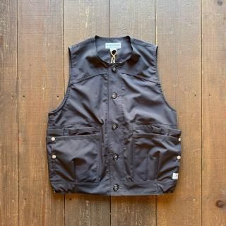 <img class='new_mark_img1' src='https://img.shop-pro.jp/img/new/icons5.gif' style='border:none;display:inline;margin:0px;padding:0px;width:auto;' />SASSAFRAS Overgrown Hiker Vest 