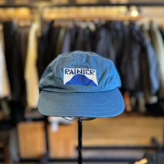 <img class='new_mark_img1' src='https://img.shop-pro.jp/img/new/icons5.gif' style='border:none;display:inline;margin:0px;padding:0px;width:auto;' />��DECHO �� TACOMA FUJI RECORDS�� GOLDEN SOMBRERO RAINIER CAP 