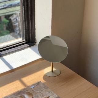 藤田金属 テーブルランプ イチ Table 白い lamp ichi 黒