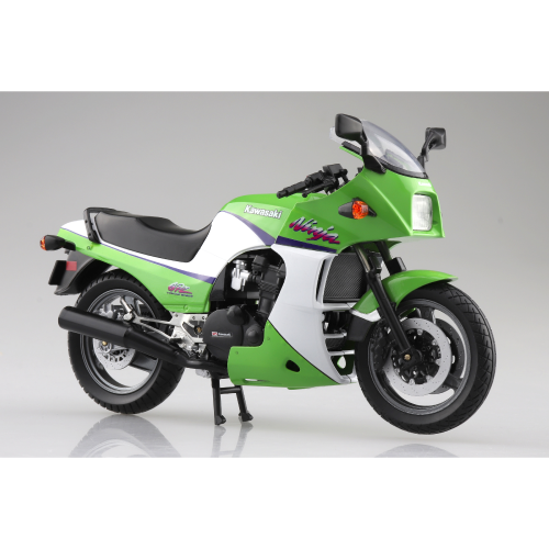 KAWASAKI GPZ900R 1/12スケール DIECAST MOTORCYCLE ライムグリーン
