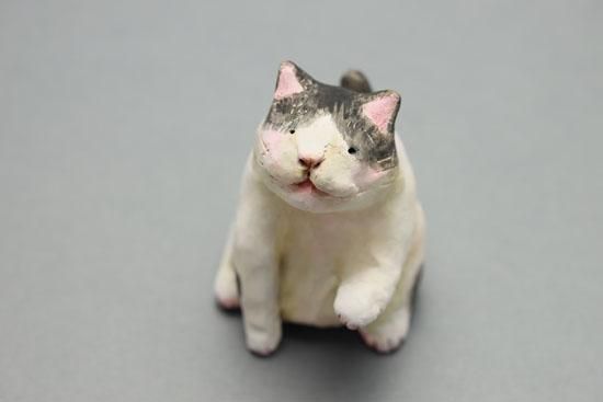 ハチワレ　招き猫 Amazon.co.jp: ちいかわ ぬいぐるみ ハチワレぬいぐるみ 招き猫