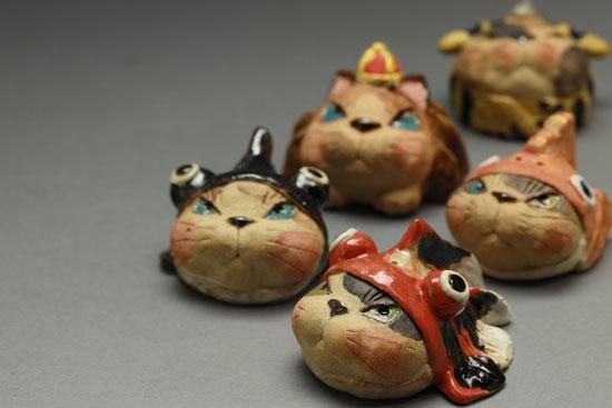 ねこかぶり（ツタンカーメン）岡村洋子 - 暮らしを楽しむうつわ・作家