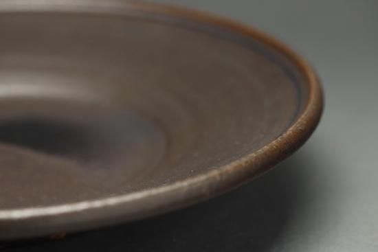 市川 孝 | 4月の京都の「木と根」さんでの個展に向けて、器に
