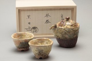 鬼萩茶器セットA(茶器+碗2個)木箱付・黒田岳