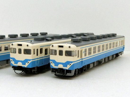 97931　＜限定＞キハ58系（うわじま・JR四国色）セットB（3両） - Nゲージ専門　鉄道模型レイルモカ