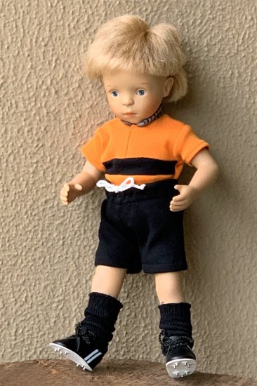 ドイツ ケテ・クルーゼ社製 シルビア・ナッテラ人形（普及版）サッカー少年