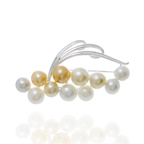 白蝶真珠マルチカラーブローチ