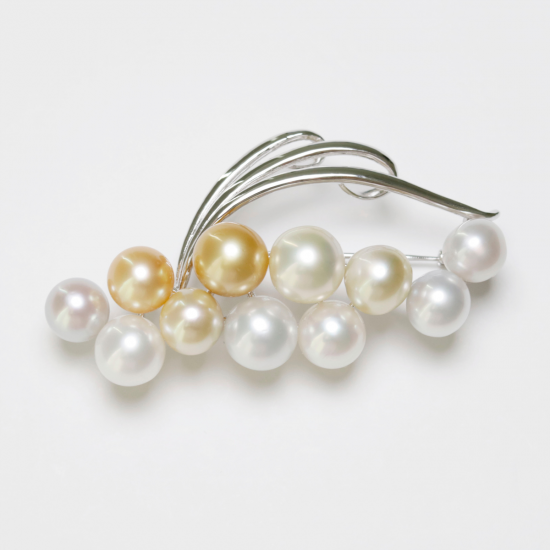 白蝶真珠マルチカラーブローチ