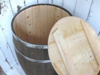 木製たる(ふた付き・オイルステン塗装） 樽 タル ショップ飾り