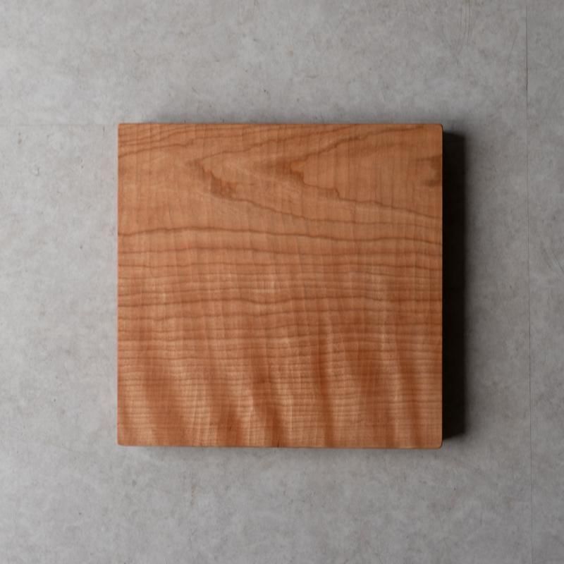 シロ1994　手彫角盆、隅入角盆、セン玉杢角盆 隅入正角盆 栗 一尺 （30×30cm） – kiwaha-tea