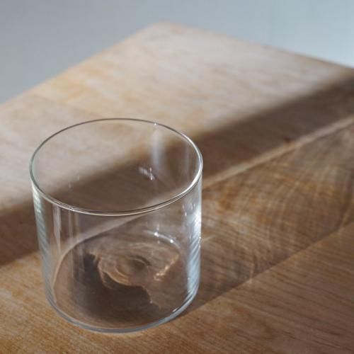 չ / Glass Cover