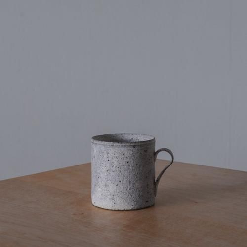 ƣ / Mug White