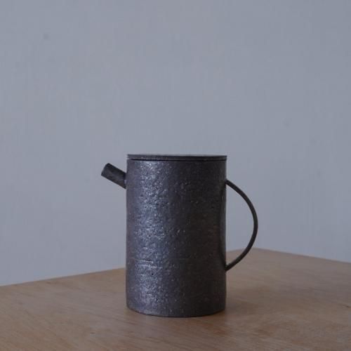 ƣ / Teapot Black