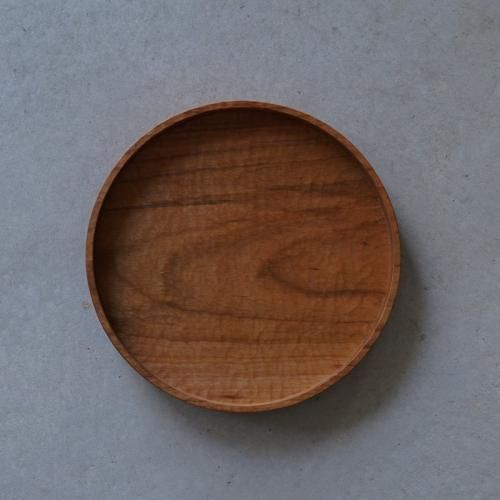 村上圭一｜盆 ①彫目盆 Sold クリ 径 24 cm 高さ 2.5 cm ¥17,600