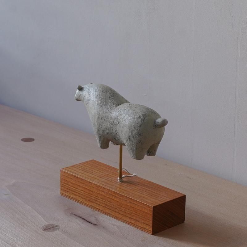 苔むす木工 イルカ 彫刻 木製台座付き 苔むす木工 イルカ 彫刻 木製台座付き