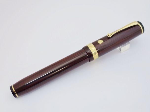 シグネチャー ローズエボナイト ゴールド Pen And Message シグネチャー ローズエボナイト ゴールド Pen And Message