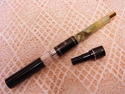 VISCONTI トラベルインクポット Visconti Traveling Inkwell - The Goulet Pen Company