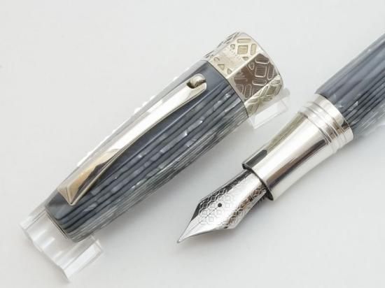 モンテグラッパ Montegrappa エキストラシルバー4612