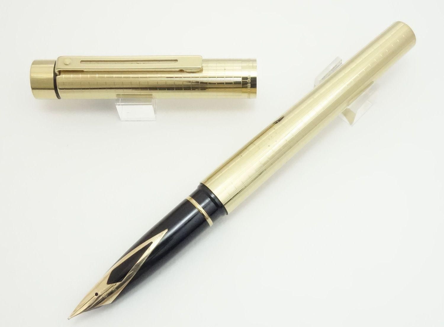 SHEAFFER（シェーファー）タルガ ゴールド - Pen and message.