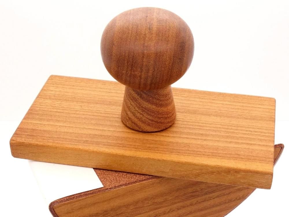 木のブロッター