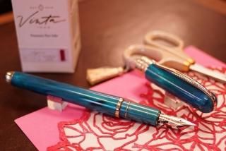 ピナイダーラグランデヴェレッツァハニカム万年筆